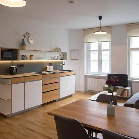 Madflats Hotel-Apartments S-Bahn Friedenau Berlijn Buitenkant foto