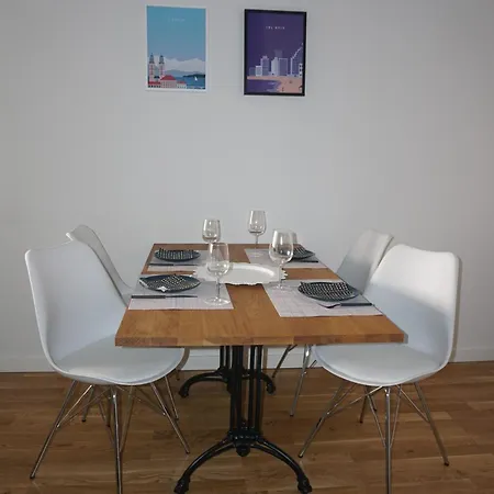 Madflats Hotel-Apartments S-Bahn Friedenau Berlijn Kamer foto