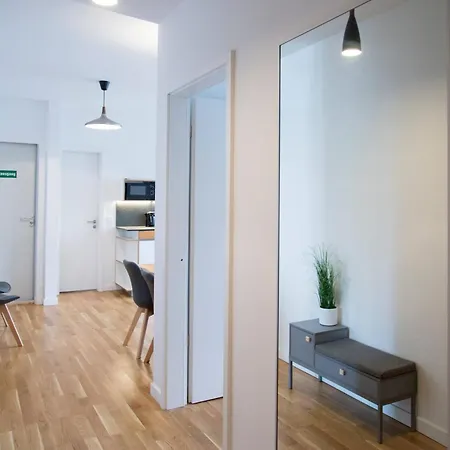 Madflats Hotel-Apartments S-Bahn Friedenau Berlijn Kamer foto