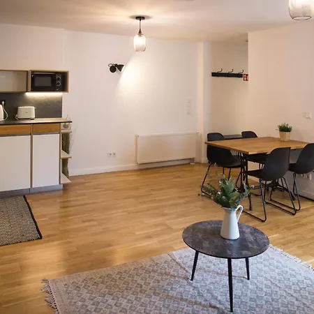 Madflats Hotel-Apartments S-Bahn Friedenau Berlijn Kamer foto