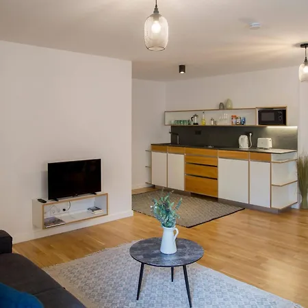 Madflats Hotel-Apartments S-Bahn Friedenau Berlijn Kamer foto