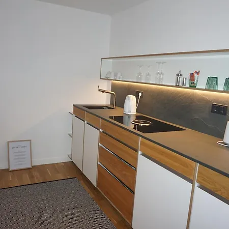 Madflats Hotel-Apartments S-Bahn Friedenau Berlijn Buitenkant foto