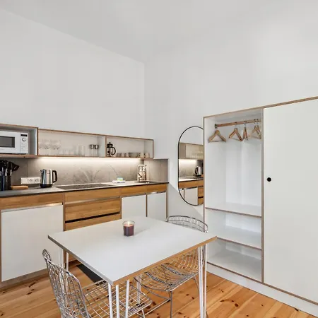 Madflats Hotel-Apartments S-Bahn Friedenau Berlijn Buitenkant foto