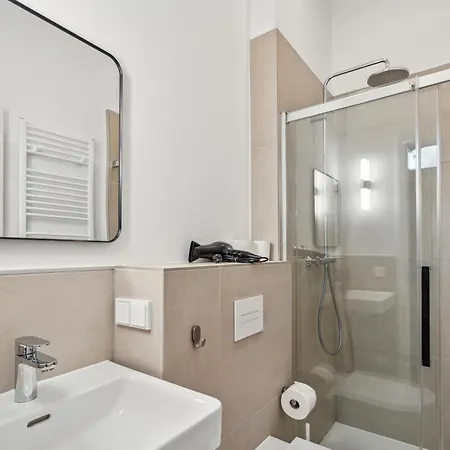 Madflats Hotel-Apartments S-Bahn Friedenau Berlijn Buitenkant foto